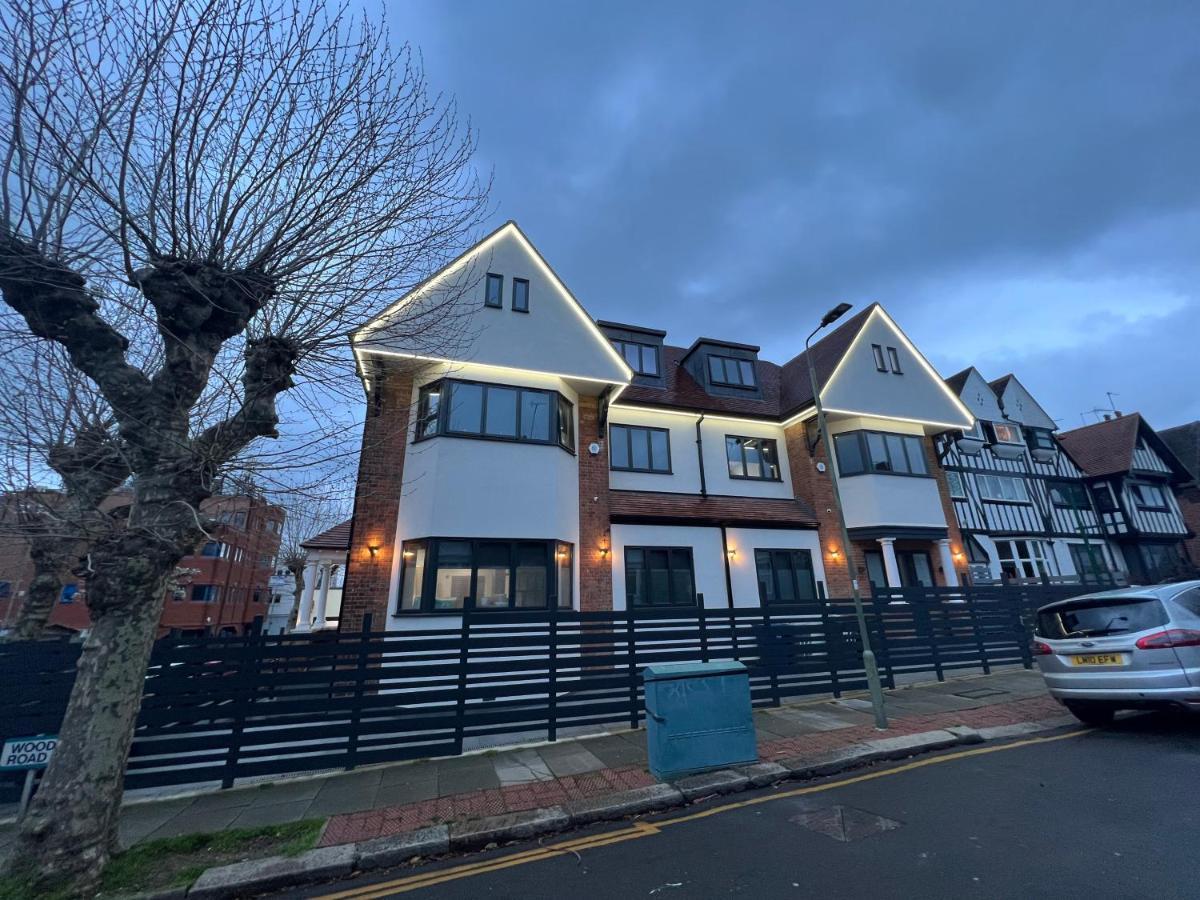 Golders Green Homes London Exterior photo